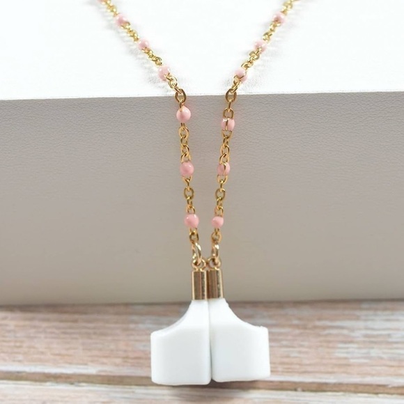 AirPod Pearl Chain Straps 3 Different Styles - Picture 10 of 13